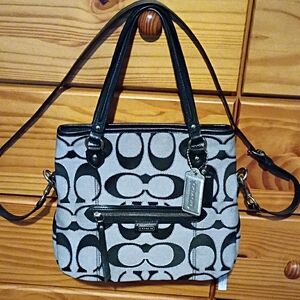 Coach Daisy Signature Mia Metallic Shoulder Bag F23940